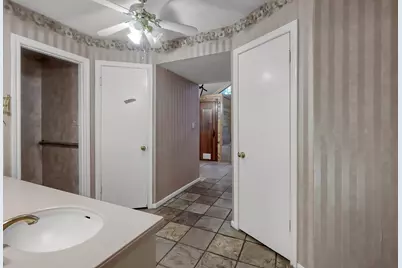 105 Broken Bough Lane, Conroe, TX 77304 - Photo 28