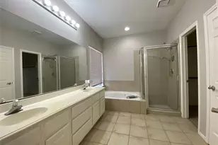 14406 Circlewood Way, Houston, TX 77062 - Photo 16
