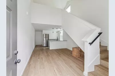 905 74th Street #2, Houston, TX 77011 - Photo 2