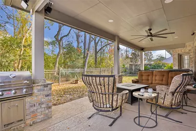 15615 Marble Canyon Way, Houston, TX 77044 - Photo 12