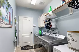 15615 Marble Canyon Way, Houston, TX 77044 - Photo 22