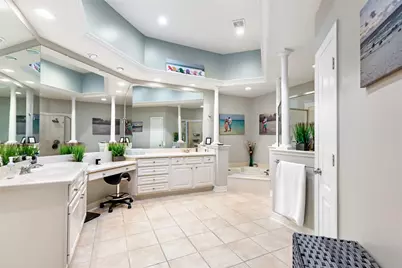 15615 Marble Canyon Way, Houston, TX 77044 - Photo 30