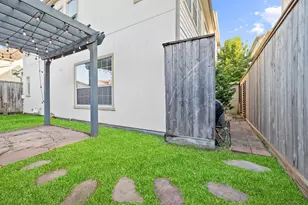 2202 Hilshire Terrace Ct, Houston, TX 77080 - Photo 30