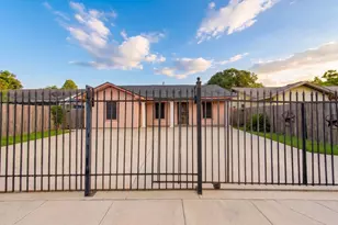 1006 Kress St, Houston, TX 77020 - Photo 2