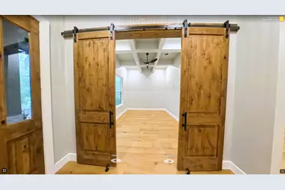 4 Lake Forest Drive, Conroe, TX 77384 - Photo 4