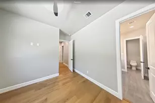 4 Lake Forest Dr, Conroe, TX 77384 - Photo 28