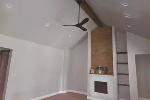 4 Lake Forest Dr, Conroe, TX 77384 - Photo 14