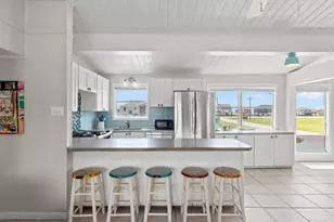 22022 Zachary Dr, Galveston, TX 77554 - Photo 14