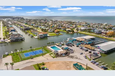22022 Zachary Drive, Galveston, TX 77554 - Photo 38