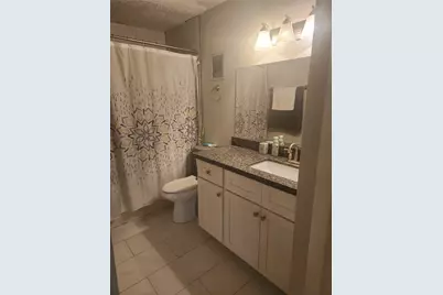 2816 S Bartell Drive #4, Houston, TX 77054 - Photo 14