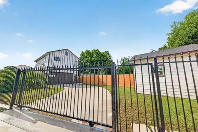8321 Coma Street, Houston, TX 77051 - Photo 26