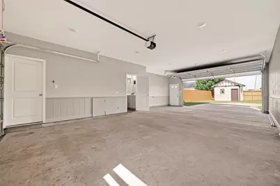 8321 Coma Street, Houston, TX 77051 - Photo 20