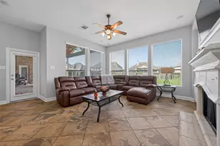 22715 Wilbur Ln, Tomball, TX 77375 - Photo 12
