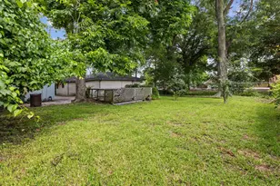 2818 Ellington St, Houston, TX 77088 - Photo 6