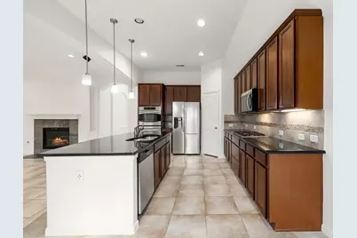 2407 Quiet Arbor Lane, Pearland, TX 77581 - Photo 12