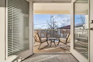1113 E 27th St, Houston, TX 77009 - Photo 6
