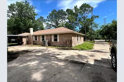 748 County Road 296D, Alvin, TX 77511 - Photo 2