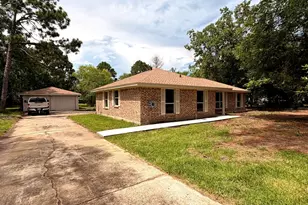 748 County Rd 296D, Alvin, TX 77511 - Photo 6