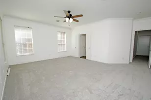 6123 Baron Hill Ln, Sugar Land, TX 77479 - Photo 18