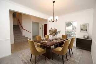 6123 Baron Hill Ln, Sugar Land, TX 77479 - Photo 4