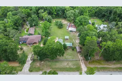 21940 Strickland Lane, Cleveland, TX 77328 - Photo 2