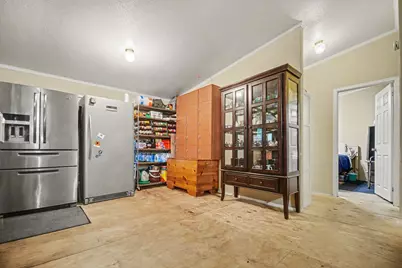 10641 County Road 583B, Alvin, TX 77511 - Photo 6