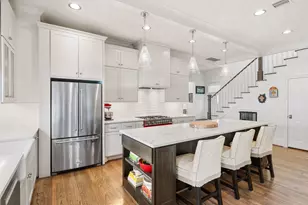 1215 Rutland St, Houston, TX 77008 - Photo 12