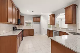 13602 Kodiak Brown Bear St, Crosby, TX 77532 - Photo 14
