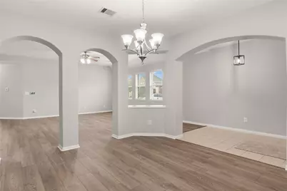 13602 Kodiak Brown Bear Street, Crosby, TX 77532 - Photo 6