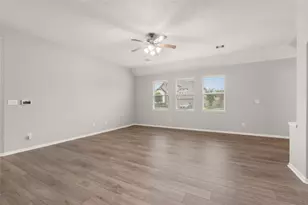 13602 Kodiak Brown Bear St, Crosby, TX 77532 - Photo 12