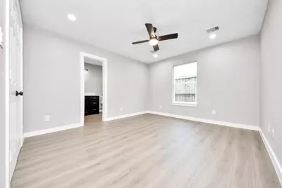 305 Mayford Street, Houston, TX 77076 - Photo 32
