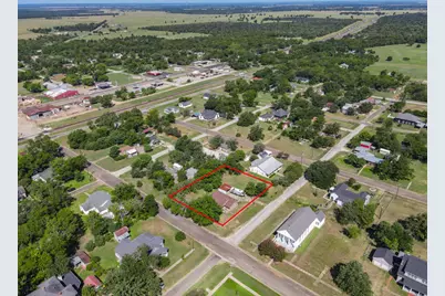 307 E Barton Street, Calvert, TX 77837 - Photo 22