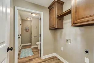 154 Horse Shoe Trail, Angleton, TX 77515 - Photo 14