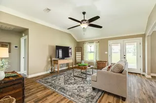 154 Horse Shoe Trail, Angleton, TX 77515 - Photo 26