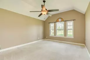 154 Horse Shoe Trail, Angleton, TX 77515 - Photo 10