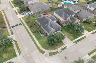 1902 Emerald Breeze Ct., Pearland, TX 77089 - Photo 28