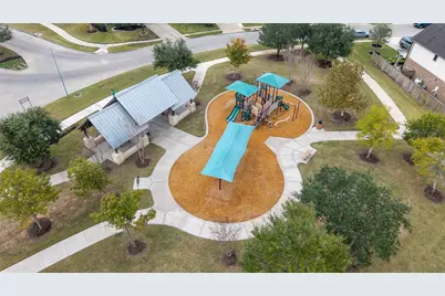 1902 Emerald Breeze Court, Pearland, TX 77089 - Photo 40