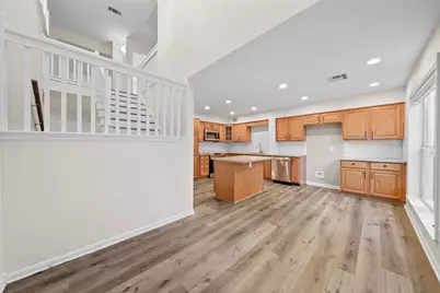 5711 Lorinowoods Drive, Houston, TX 77066 - Photo 16