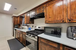 118 W Vashti Dr, Houston, TX 77037 - Photo 8