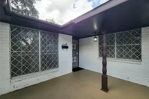 118 W Vashti Dr, Houston, TX 77037 - Photo 32
