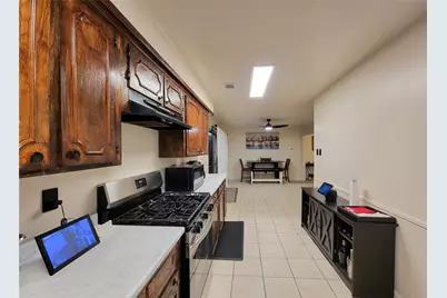 118 W Vashti Drive, Houston, TX 77037 - Photo 6
