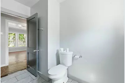 800 E Lobit Street, Baytown, TX 77520 - Photo 16