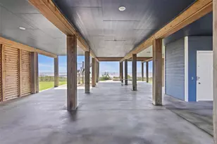 3133 Bay Rdg Dr, Palacios, TX 77465 - Photo 6