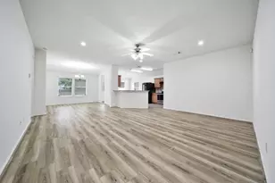 2811 Copeland Mill Ln, Houston, TX 77047 - Photo 8