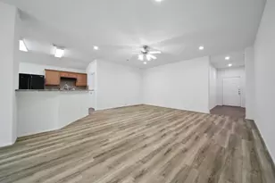 2811 Copeland Mill Ln, Houston, TX 77047 - Photo 10