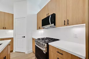 3319 Nettleton St, Houston, TX 77004 - Photo 26