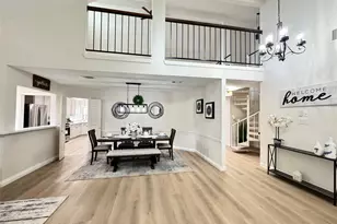 2123 Streamhurst Ln, Sugar Land, TX 77479 - Photo 2