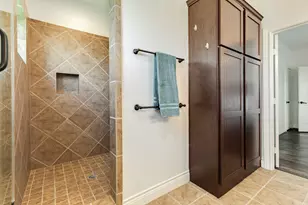 3906 Pirates Beach Blvd Ct, Galveston, TX 77554 - Photo 16