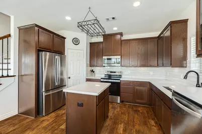 3906 Pirates Beach Blvd Court, Galveston, TX 77554 - Photo 10