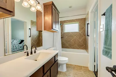 3906 Pirates Beach Blvd Court, Galveston, TX 77554 - Photo 18